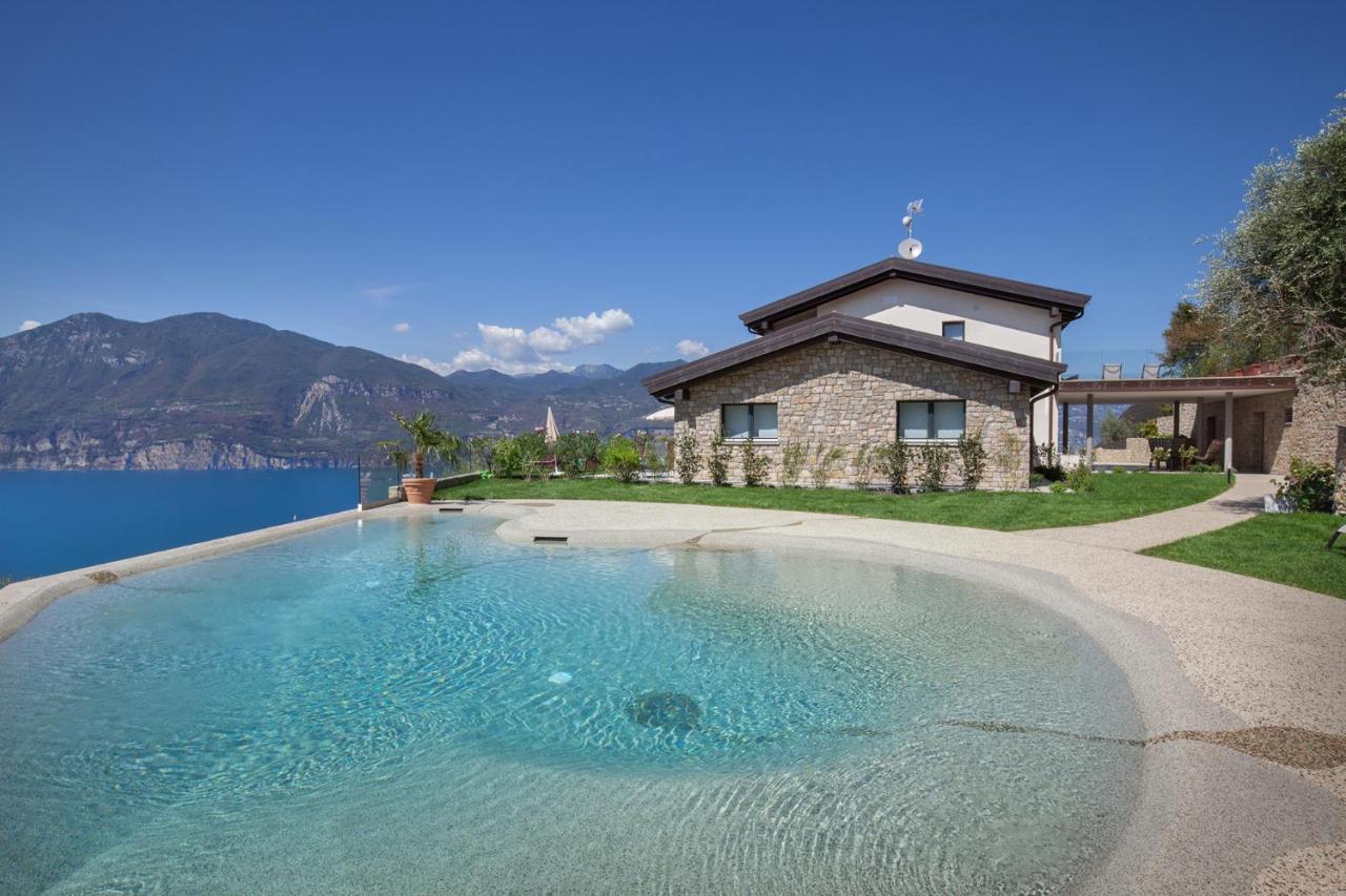 Villa Divina - Apt Icona Con Piscina E Vista Lago Кастелето ди Бренцоне Екстериор снимка