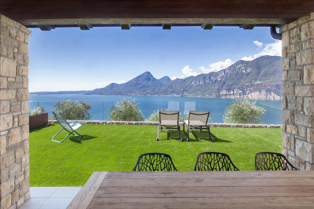 Villa Divina - Apt Icona Con Piscina E Vista Lago Кастелето ди Бренцоне Екстериор снимка